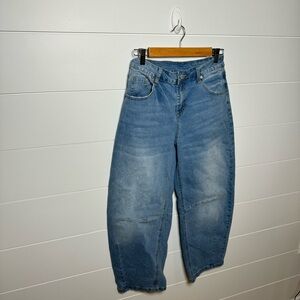 Women’s Barrel Jeans